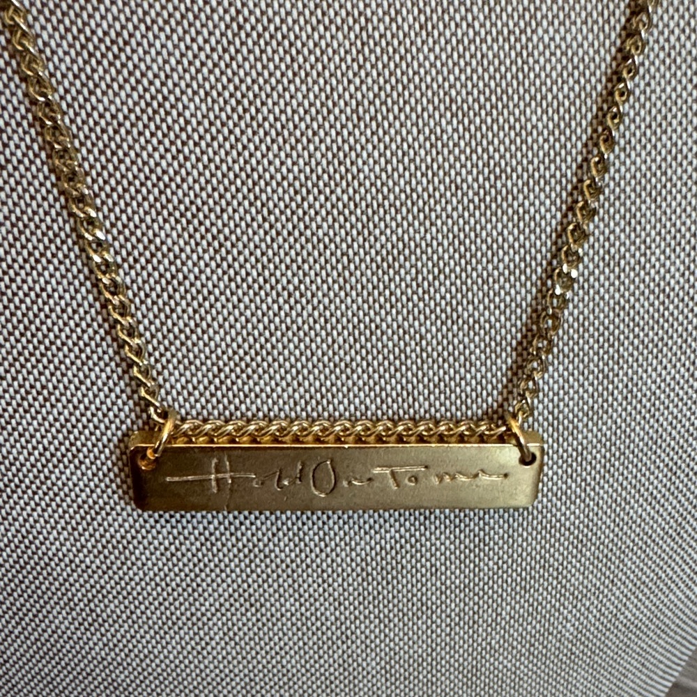 Lauren Daigle “Hold Onto Me” Keepsake Elegant Gold Bar Necklace - Picture 2 of 3